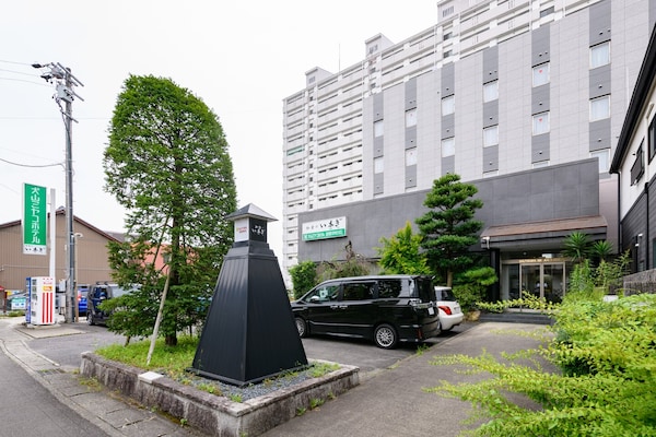 Oyo 44805 Inuyama Miyako Hotel