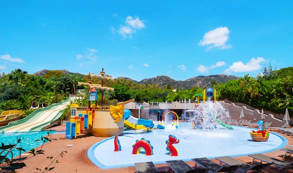 Forte Village Resort - Villa Del Parco & Spa