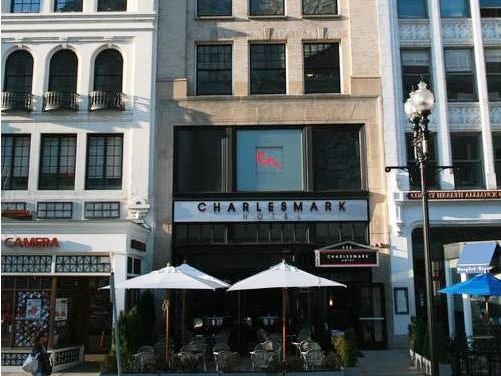 Charlesmark Hotel & Lounge