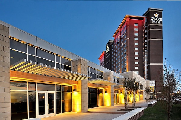 Overton Hotel & Conference Center