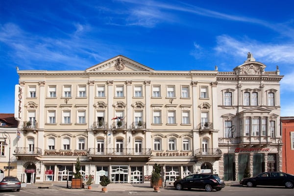 Pannonia Hotel