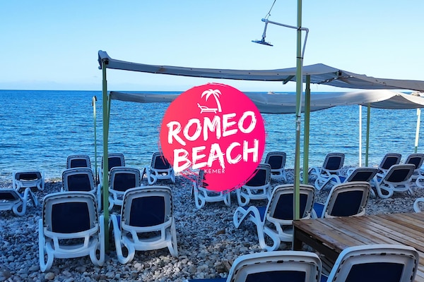 Romeo Beach Otel
