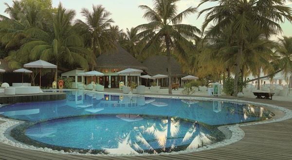 Kihaa Maldives Island Resort