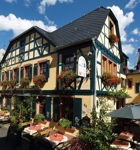 Zum grünen Kranz Historisches Weinhotel des Riesling