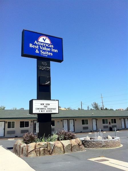 Value Inn & Suites