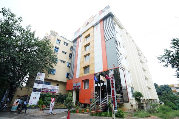 ONLINE SUITES (Bengaluru) - Hotel Reviews, Photos, Rate Comparison -  Tripadvisor