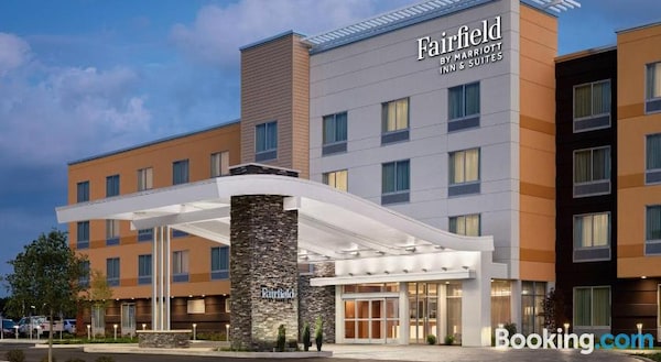 Fairfield By Marriott Inn & Suites Bonita Springs