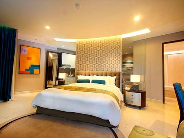 The Grove Suites By Grand Aston