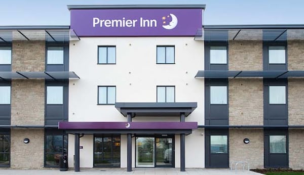 Premier Inn Wells (Somerset) hotel