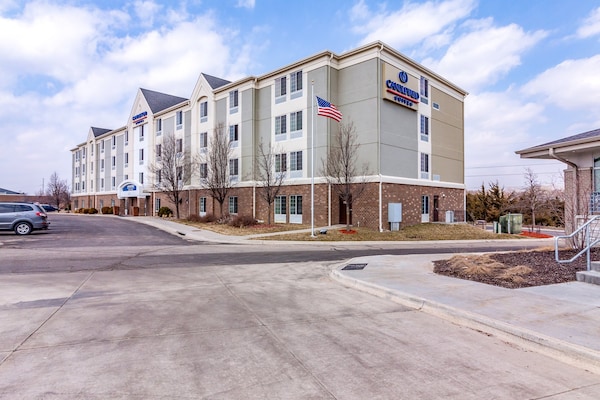 Candlewood Suites Lincoln, An Ihg Hotel