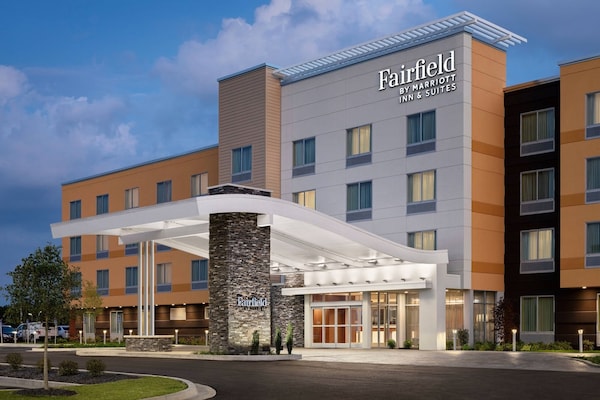 Fairfield Inn & Suites By Marriott Dayton North
