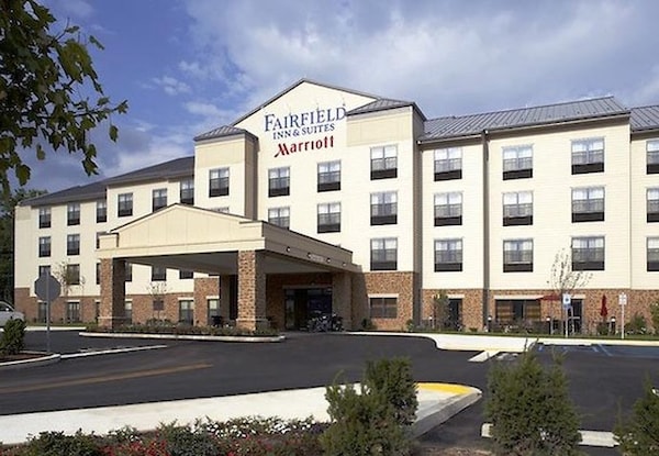 Fairfield Inn & Suites By Marriott Cumberland
