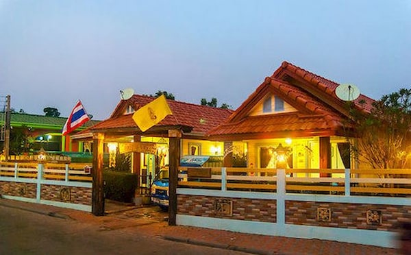 Kampu Resort