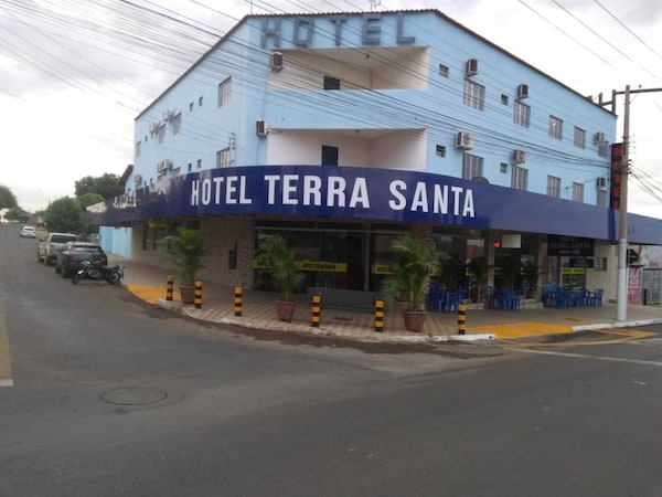 Hotel Terra Santa