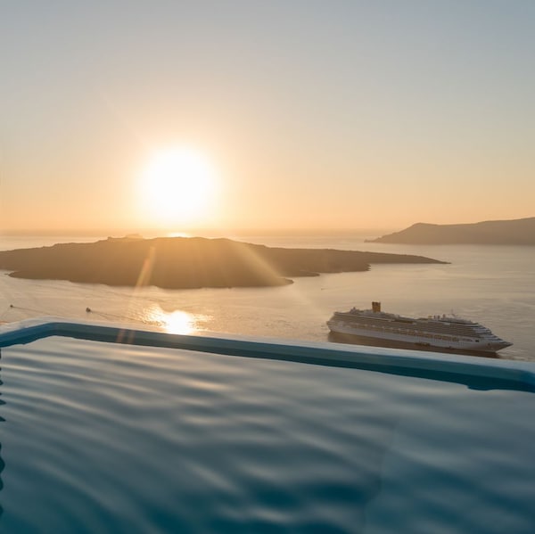 Aqua Vista Above Blue Suites | Imerovigli | Santorini | Greece | HD -  YouTube