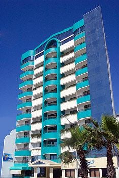 Plaza Marina Hotel and Suites