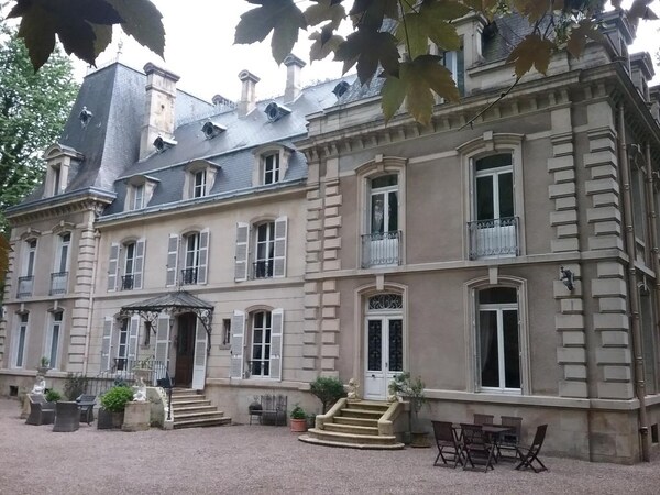 Chateau De La Raffe