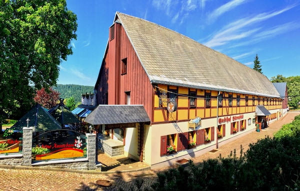 Naturhotel Gasthof Bärenfels