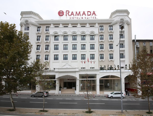 Ramada Hotel & Suıtes By Wyndham Istanbul Merter
