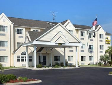 Microtel Inn & Suites by Wyndham Carolina Beach