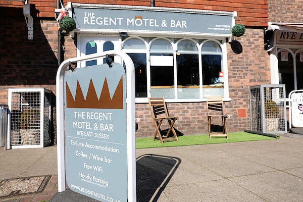 Regent Motel