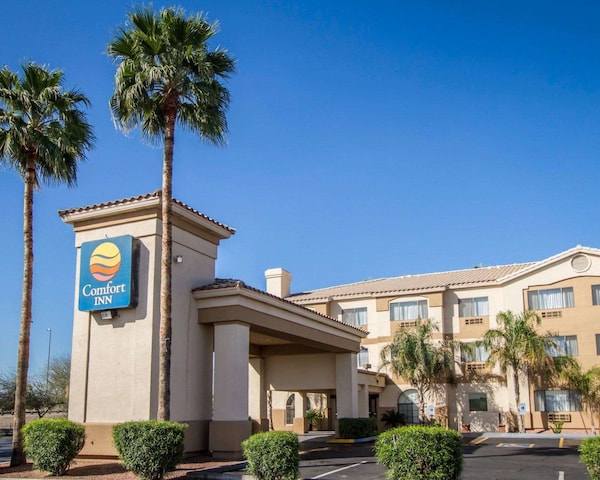 Comfort Inn West Phoenix At 27Th Ave And I-I0