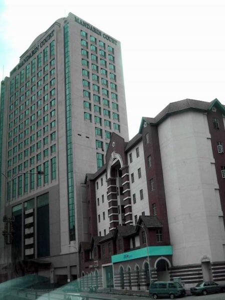 Hotel Mandarin Court