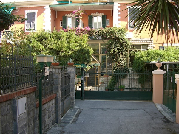 Hotel Villa Marosa