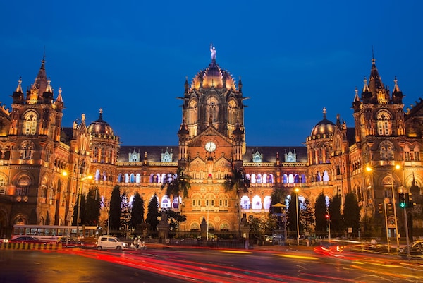 OYO Hotel Blue Light Near Gateway Of India Mumbai