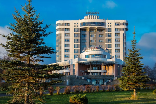 Cosmos Petrozavodsk Hotel