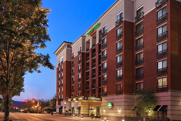 Courtyard by Marriott Chattanooga Downtown