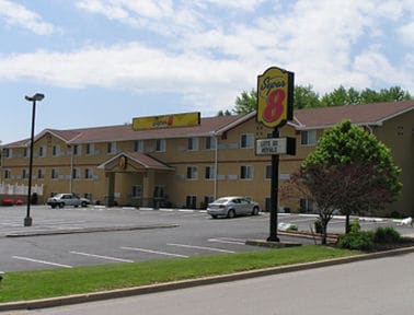 Super 8 by Wyndham Independence Kansas City