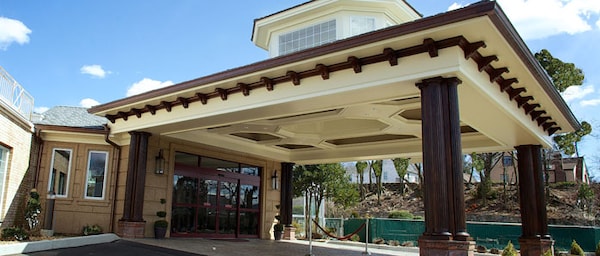 Hotel Norwalk Inn & Conference Center