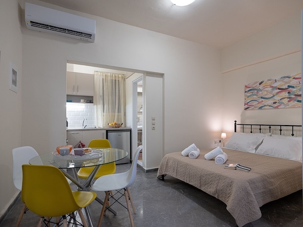 Luxury Apts Heraklion Center