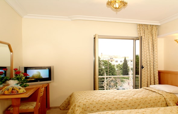 Hotel Zahrat Al Jabal