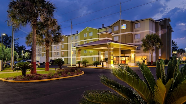 Best Western Cypress Creek