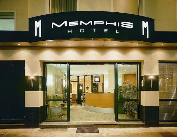 Memphis Hotel