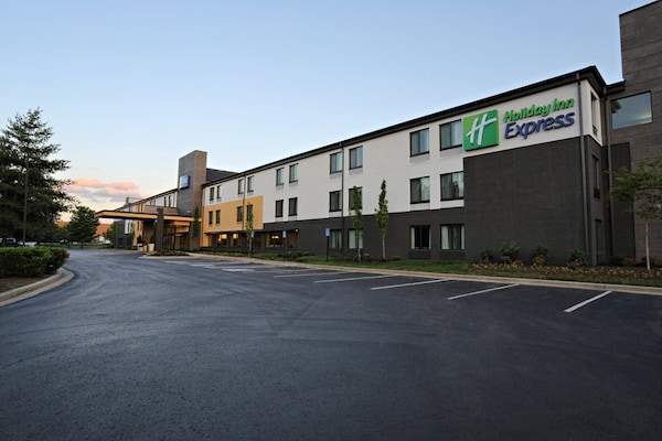 Holiday Inn Express Brentwood South - Cool Springs