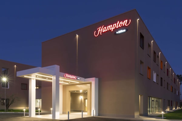 Hampton By Hilton Rome East