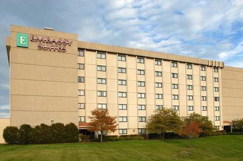 Embassy Suites by Hilton Chicago-Schaumburg-Woodfield