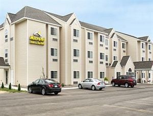 Microtel Inn And Suites By Wyndham Prairie du Chien