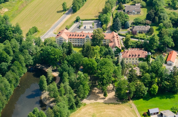 Schlosshotel Ernestgrün