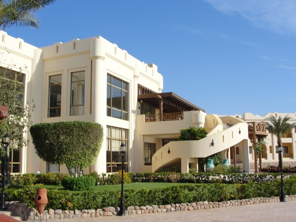 Creative Badawia Sharm Resort