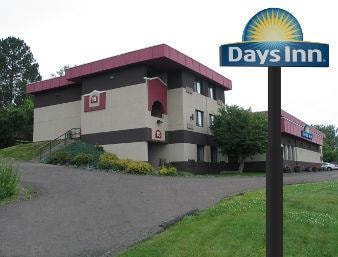 Days Inn By Wyndham Duluth Lakewalk