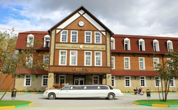 Hotel Esmerald