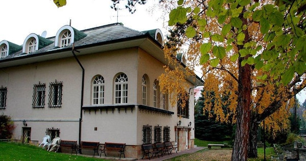 Villa Székely