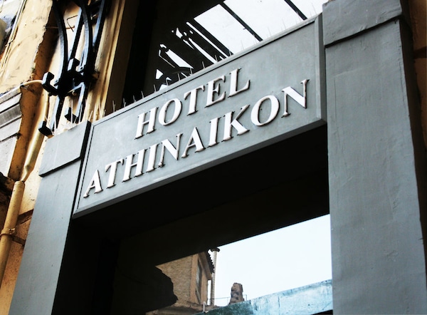 Hotel Athinaikon