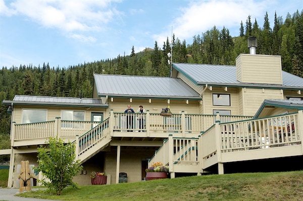 Hotel Denali Bluffs