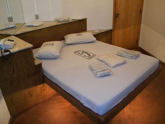 Motel Comodoro (Adult Only)