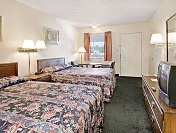 Econo Lodge Inn & Suites Columbus